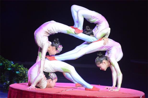 雜技團節(jié)目，馬戲團節(jié)目，廣州活動策劃公司，廣州演出公司